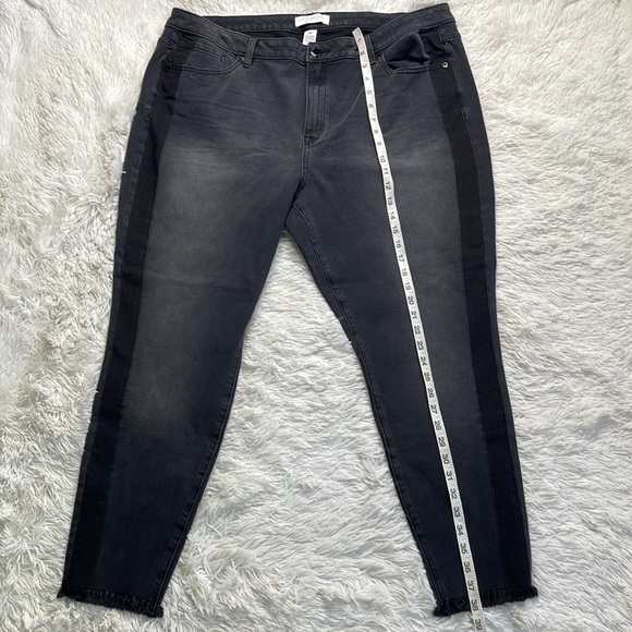 LANE BRYANT High Rise Raw Hem Skinny Jeans - Picture 4 of 10